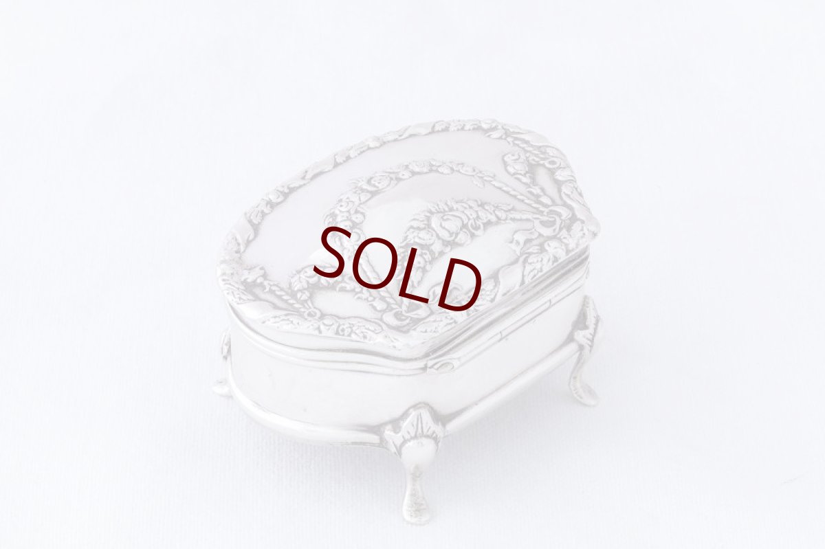 画像4: 純銀製（925）1907年　リボンと薔薇のガーランド　ジュエリーボックス (4)