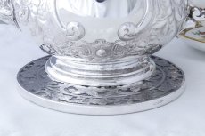 画像5: 純銀製（925）　純銀とグラス　ヴィンテージ　透かし細工ティーポットスタンド (5)