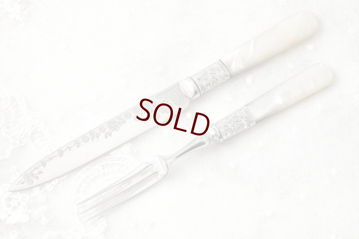 画像4: シルバープレート製1900年ごろ　白蝶貝　お花の彫刻　デザートカトラリー6組セット (4)