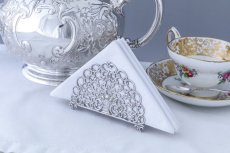 画像1: 純銀製（800）　ドイツ　1900年前後　透かし細工　ナプキンホルダー (1)