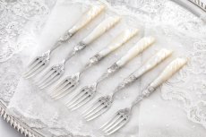 画像1: 純銀製（925）1873年　白蝶貝　デザートフォーク6本セット (1)