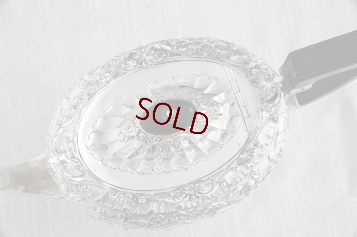 画像7: 純銀製（925）1900年　透かしの縁取り　ロココ風スクロール装飾　ティー3点セット (7)