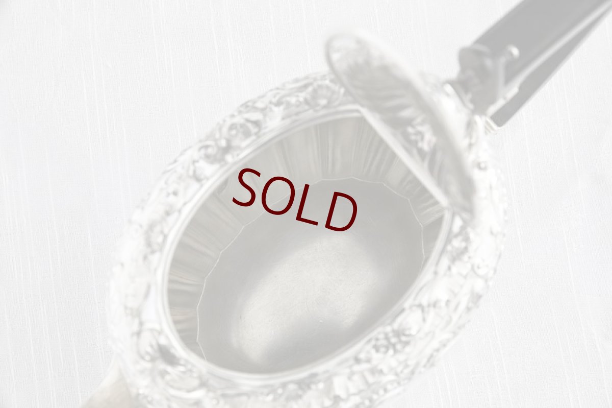 画像8: 純銀製（925）1900年　透かしの縁取り　ロココ風スクロール装飾　ティー3点セット (8)