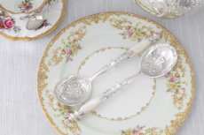 画像1: 純銀製（800）白蝶貝ハンドル　デザートサービングスプーンセット (1)