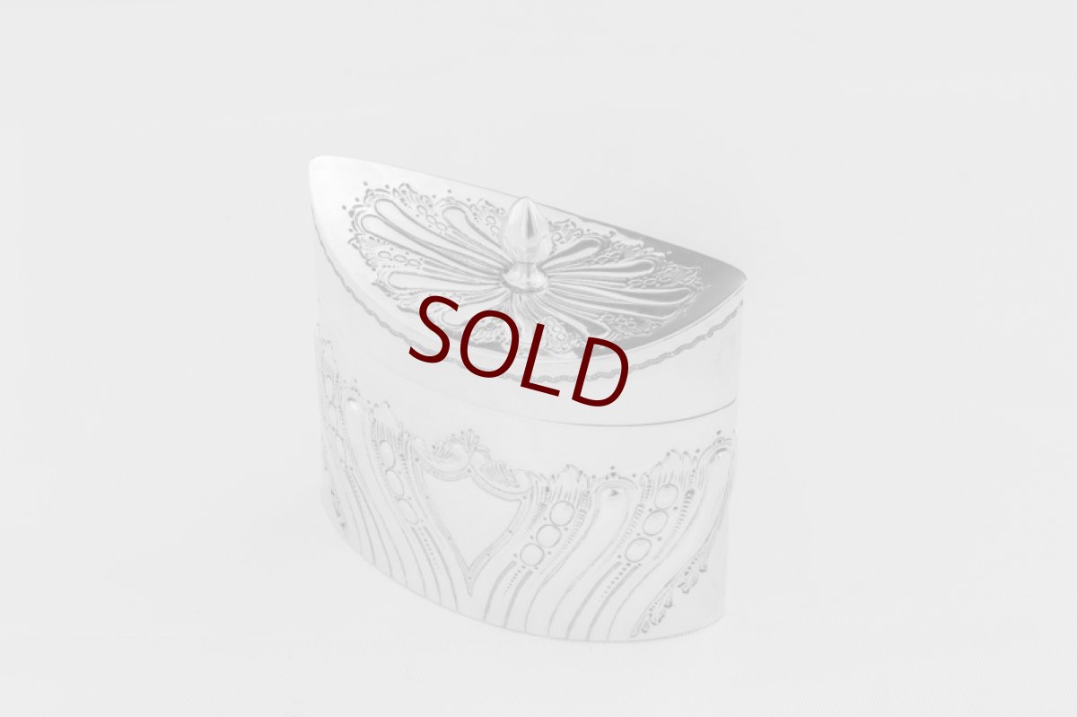 画像6: 純銀製（925）1896年　ハンドチェイス　フルーテッド　ティーキャディー  (6)