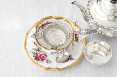 画像1: 純銀製（925）1992年　ロココ調透かし細工　ティーストレイナー＆スタンド (1)