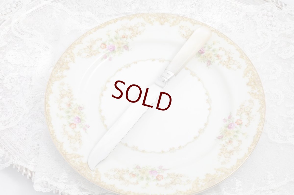 画像2: 純銀製（925）1923年　美彫刻　白蝶貝ハンドル　ケーキナイフ (2)