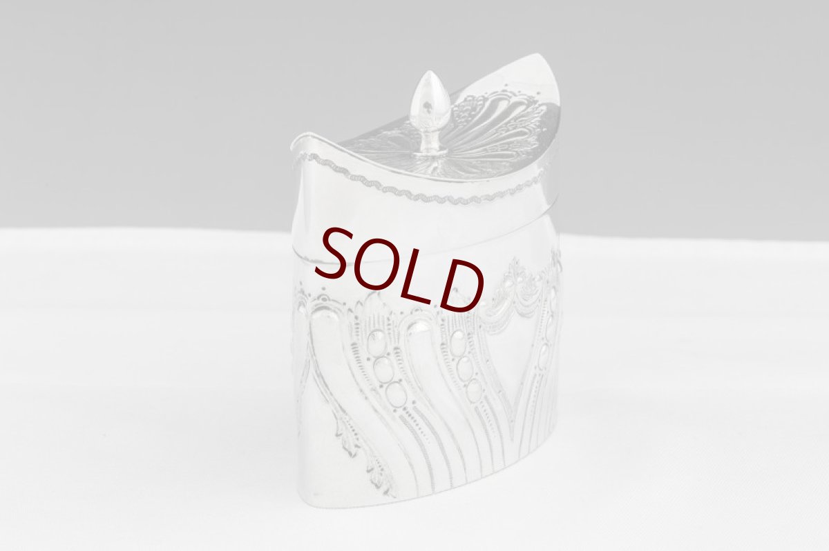 画像4: 純銀製（925）1896年　ハンドチェイス　フルーテッド　ティーキャディー  (4)