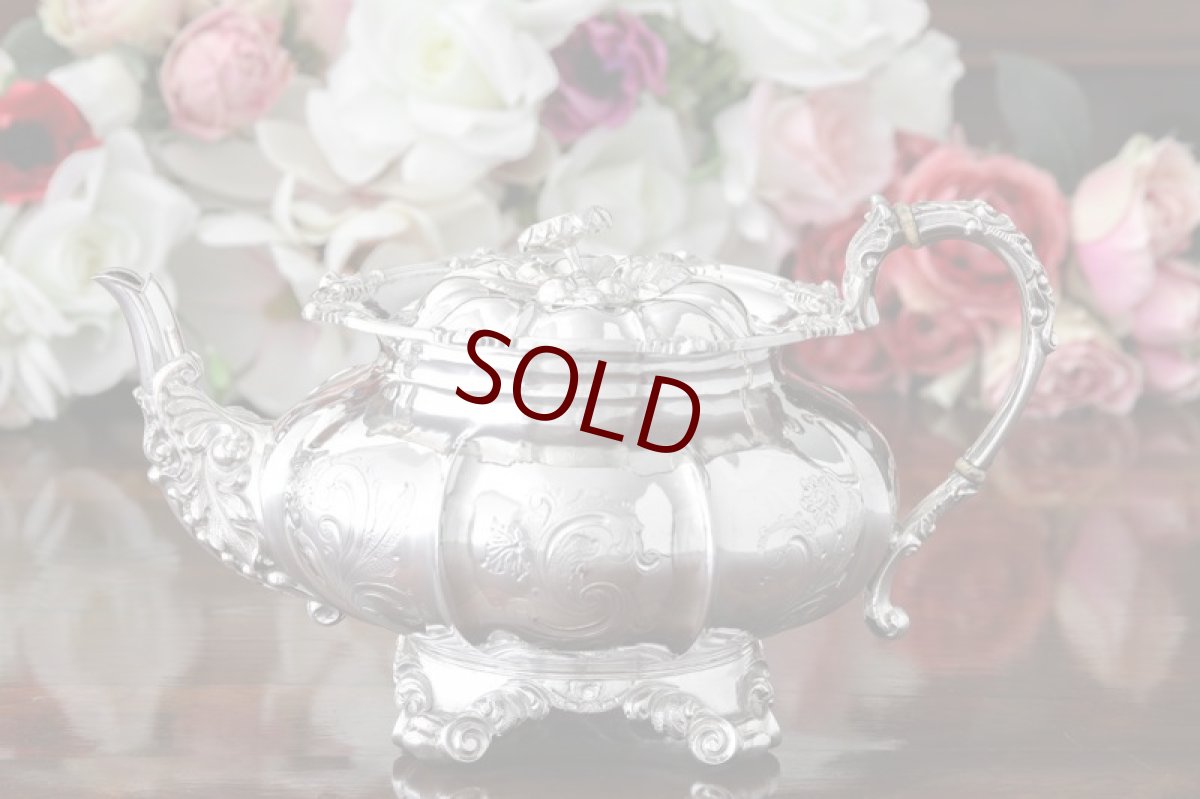 画像2: 純銀製（800）1860年前後　ベルギー製　メロン型　お花の摘み　ティー3点セット (2)