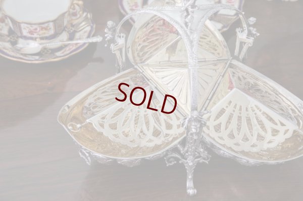 画像9: 純銀製（800）激レア　特級　エンジェルと薔薇の　三面　ビスケットウォーマー