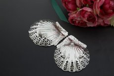 画像5: 純銀製（９２５）1897年 　Atkin Brothers ロココスタイル　透かし細工　シェル型ミニディッシュペア (5)