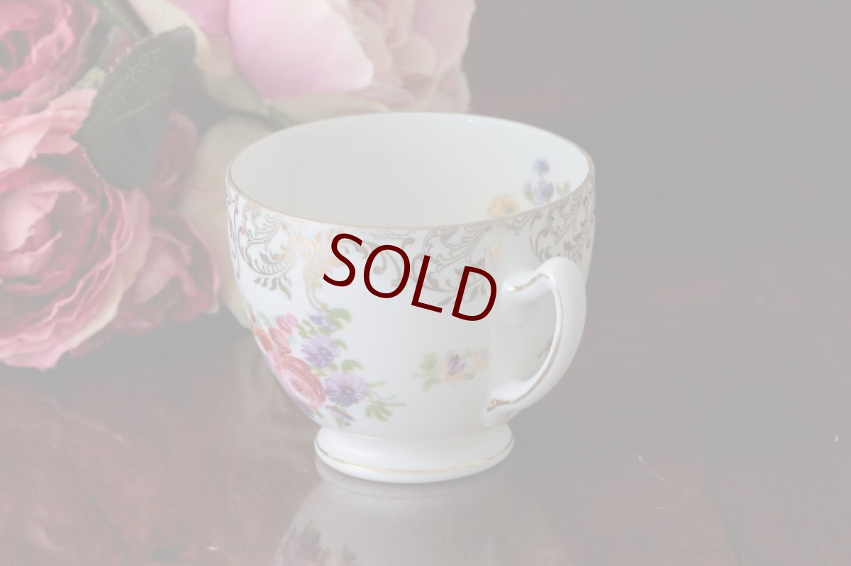 画像6: １９３０年代　チェコ製　手描き　ブーケと金彩のトリオセット１ (6)