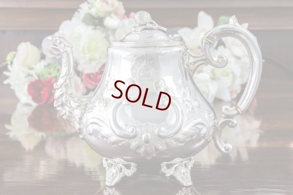 画像2: シルバープレート製　ヴィクトリア時代後期　ルイスタイル　ティー＆コーヒーセット