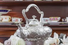 画像6: 純銀製（925）1915年　ロココスタイル　お花の摘み　お花のガーランド　ティーケトル (6)