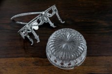 画像3: シルバープレート製　ヴィクトリア時代後期　ガーランド装飾　シュガーバスケット (3)