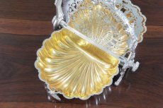 画像13: シルバープレート製　ヴィクトリアン　シェル型　美透かし細工　ビスケットウォーマー  (13)