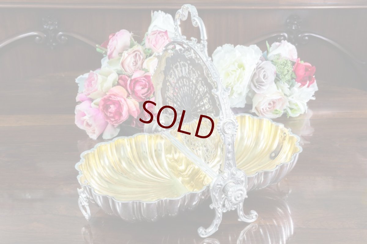 画像11: シルバープレート製　ヴィクトリアン　シェル型　美透かし細工　ビスケットウォーマー  (11)