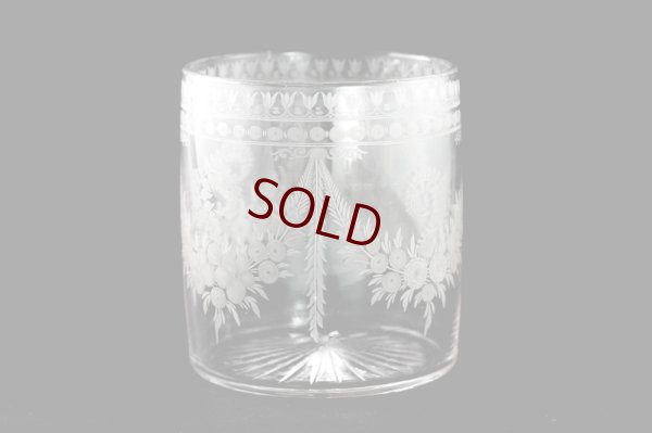 画像8: シルバープレート製　ヴィクトリア時代後期　お花のガーランド　エッチンググラス　ビスケットバレル