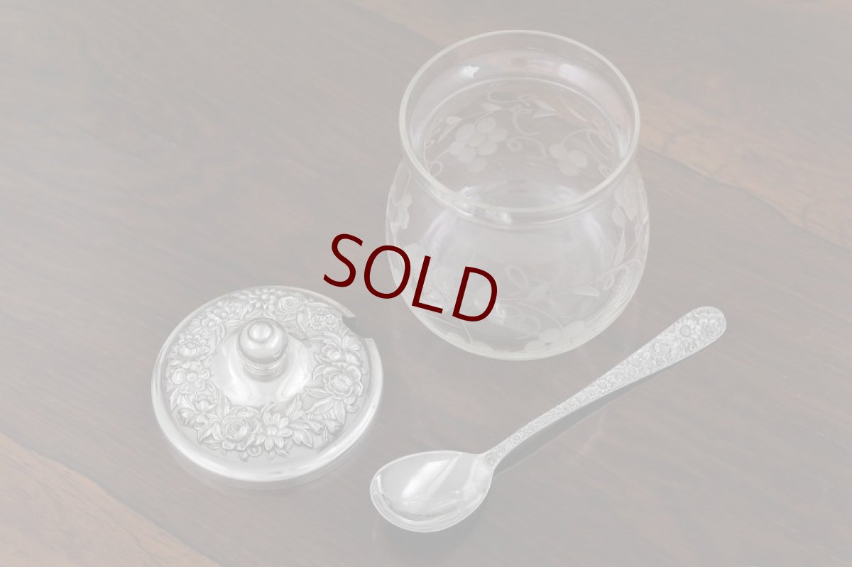 画像6: 純銀製(925)アメリカンC.1930 薔薇とお花の打ち出し　ジャムポット＆スプーン (6)