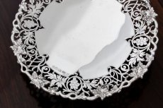 画像2: 純銀製(925) 1948年　葡萄と葉、スクロールの透かし細工ボンボンディッシュ/ミニコンポ―ト (2)