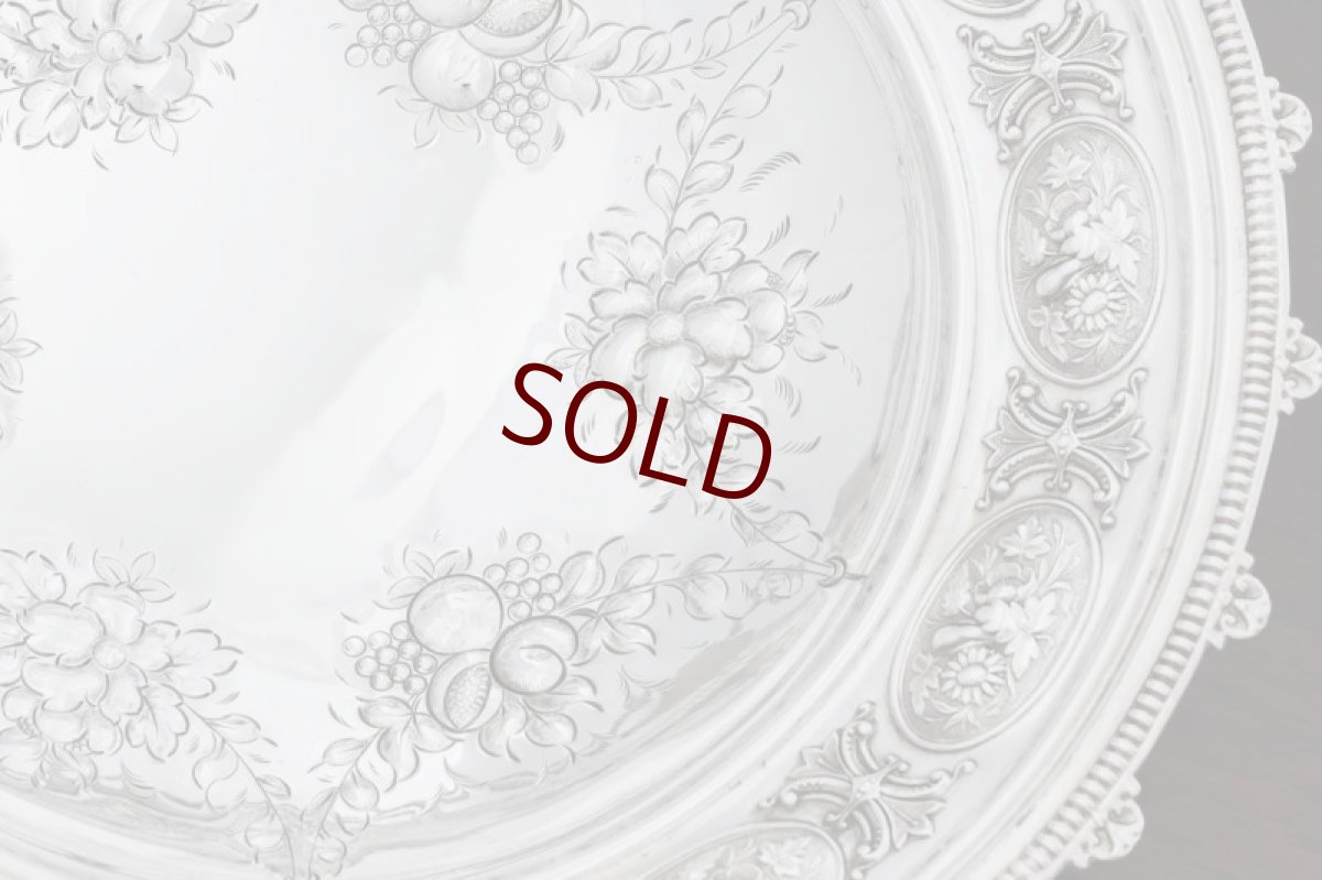 画像4: シルバープレート製 ヴィクトリア時代後期　お花と果物のガーランド　ケーキバスケット (4)