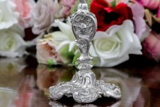 画像7: シルバープレート製　ヴィクトリア時代後期　ロココスタイル　ペア　スモールキャンドルスタンド (7)