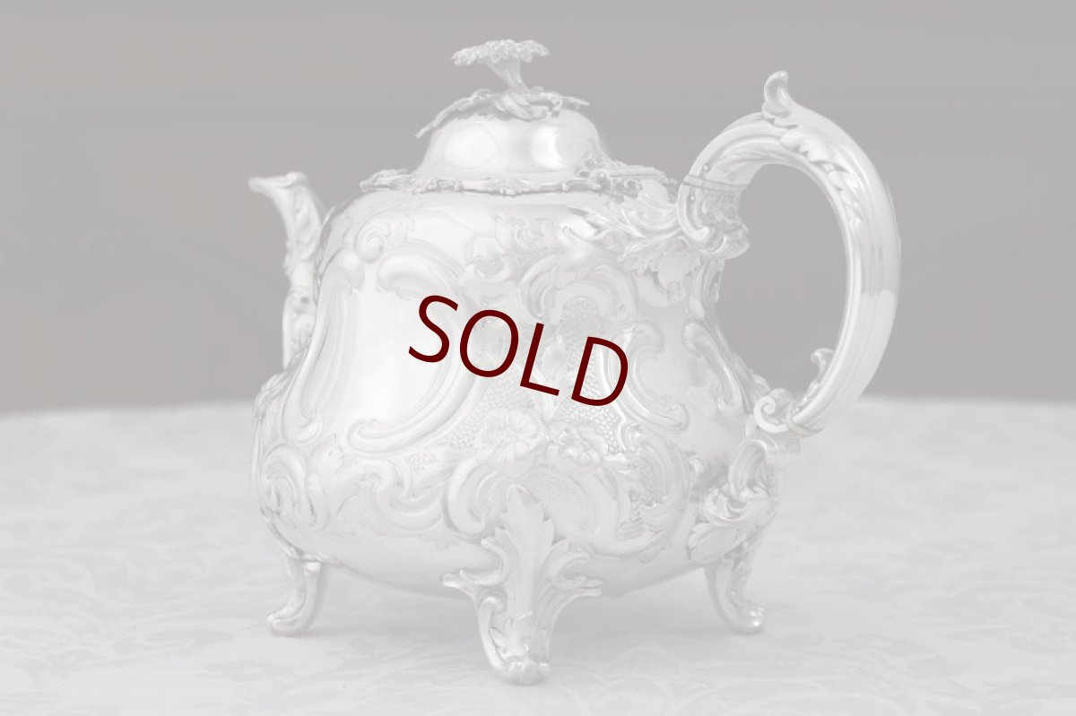 画像10: 純銀製(925) 1863年 バーナード　特級 ヴィクトリアンロココ/ ルイスタイル　ティー&コーヒーセット (10)