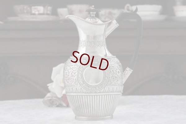 画像8: シルバープレート製　1910-20年代　ハンドチェイシング　お花とスクロール　ティー＆コーヒー4点セット