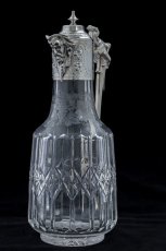 画像4: シルバープレート製ヴィクトリアン　ブドウの葉と実の手彫り彫刻 ハンドカットクリスタルグラスクラレットジャグ (4)