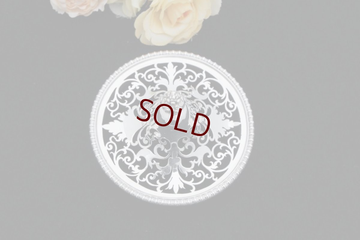 画像3: 純銀製(925) 1912年 ハンドカットピアスワーク透かし細工、ガーランド装飾　ポプリポット　 (3)