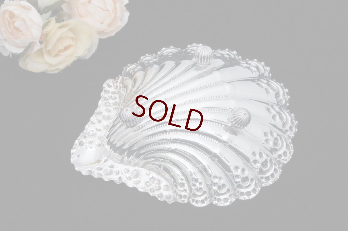 画像2: 純銀製(925) 1897年 Atkin Brothers ロココスタイル  シェル型ディッシュ スモールサイズ (2)