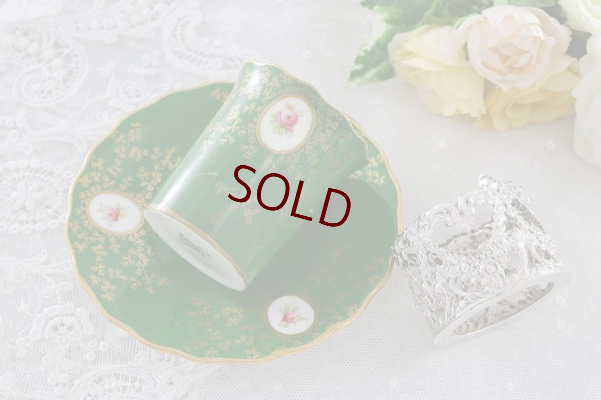 銀器によってできたスレ跡があります