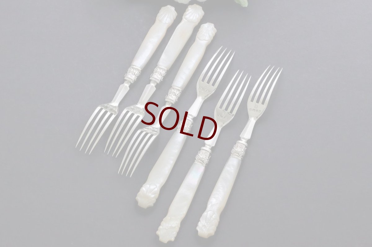 画像3: 純銀製(925)1877年　白蝶貝ハンドル　デザートフォーク6本セット (3)