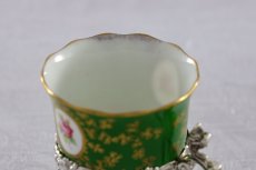 金彩がにじんだと思われる小さなシミがあります