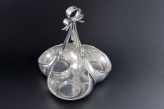 画像3: 純銀製(925)　1881年　ヴィクトリアン　リボントップ　純銀と手彫りグラスのクリュエットセット (3)