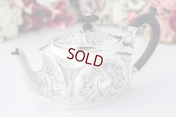 画像3: 純銀製(925)1896年　ロココスタイル　ハンドチェイスド　バチェラーサイズ　ティーポット