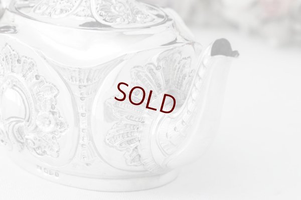 画像6: 純銀製(925)1896年　ロココスタイル　ハンドチェイスド　バチェラーサイズ　ティーポット