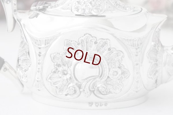 画像5: 純銀製(925)1896年　ロココスタイル　ハンドチェイスド　バチェラーサイズ　ティーポット