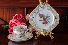 画像2: ヴィンテージ陶器　１９３０年代　チェコ製　手描き　ブーケと金彩のトリオセット２ (2)