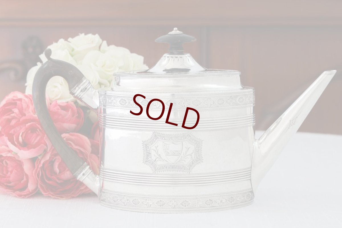 画像6: 純銀製(925) アンティークシルバー 1789年　ジョージ三世　ブライトカット　ティーポット (6)