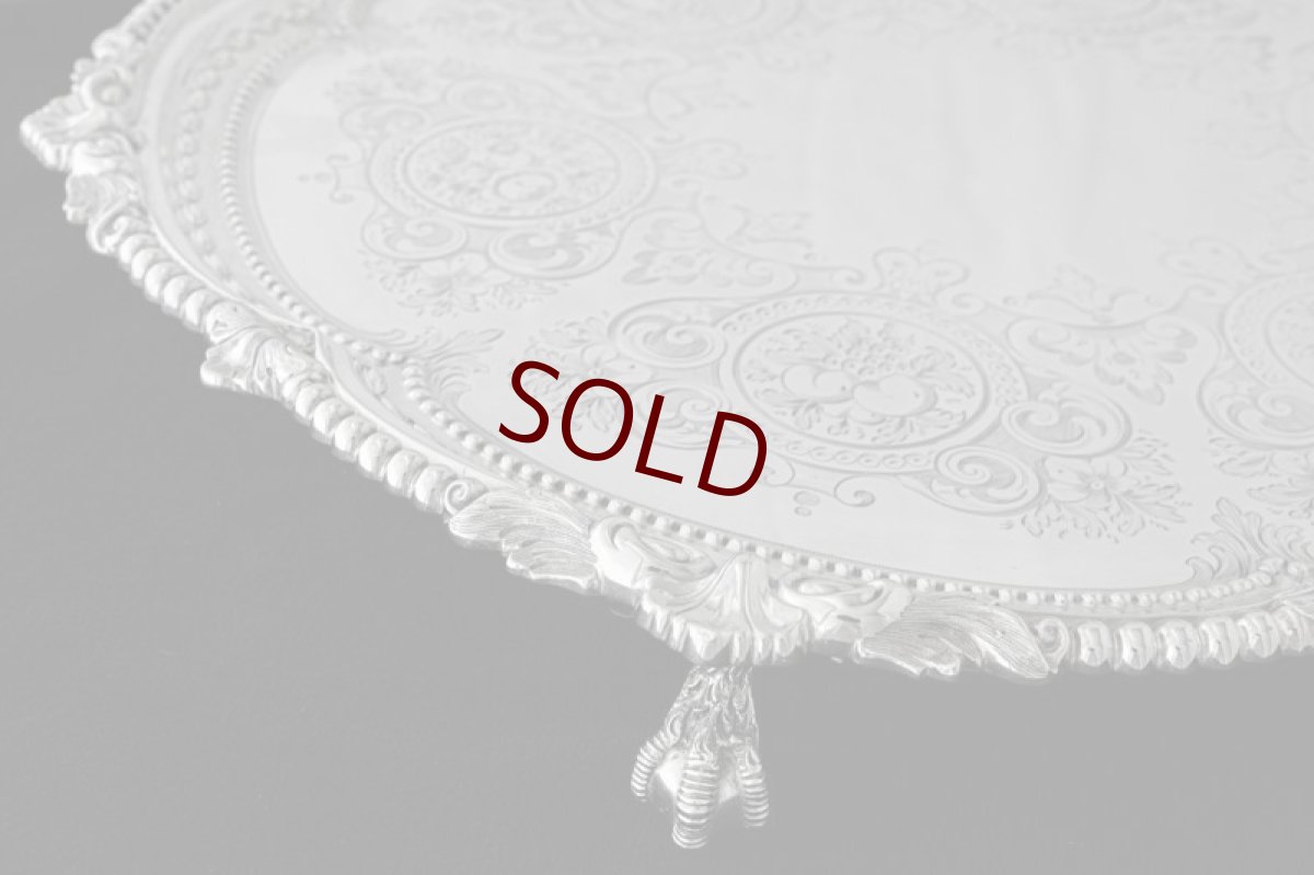 画像5: 純銀製(925) 1873年 Martin,Hall Co. 薔薇とお花の手彫り彫刻 大きめ42.5cmサルヴァ (5)