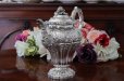 画像14: 純銀製（925）1833年 特級　ジョージアン　お花とスクロールのチェイシング　ティー＆コーヒー4点セット