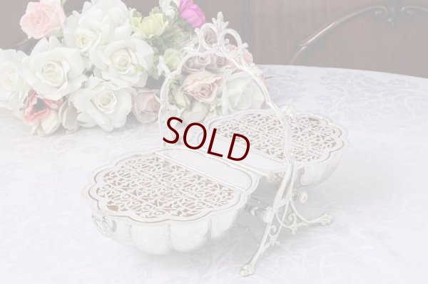 画像2: シルバープレート製　1856年　フェントンブラザーズ　シェル型　美透かし細工　ビスケットウォーマー 