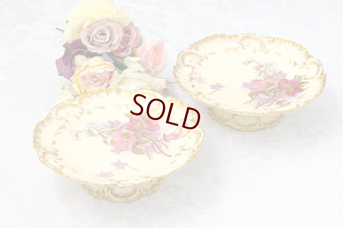 画像1: リモージュ　 1891年 - 1914年 Alfred Lanternier 金彩手描き すみれの花の低ケーキスタンド ペアセット その2　 (1)