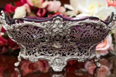 画像1: アンティークシルバー 純銀製(925) ヴィクトリアンロココ　ハンドカット総透かし細工　バスケット　 (1)