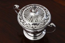 画像3: アンティークシルバー 純銀製 ハンドカットピアスワーク透かし細工 ガーランド装飾 ポプリポット　 (3)