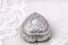 画像3: アンティークシルバー 純銀製(925) ヴィクトリアンロココ ハートのリングボックス (3)