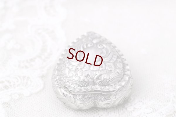 画像3: アンティークシルバー 純銀製(925) ヴィクトリアンロココ ハートのリングボックス