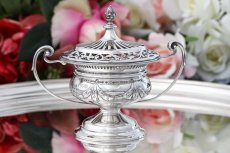 画像1: アンティークシルバー 純銀製 ハンドカットピアスワーク透かし細工 ガーランド装飾 ポプリポット　 (1)