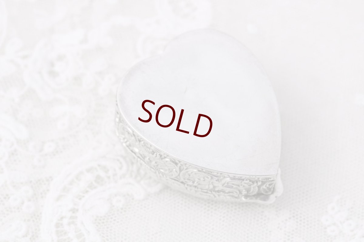 画像5: アンティークシルバー 純銀製(925) ヴィクトリアンロココ ハートのリングボックスその2 (5)